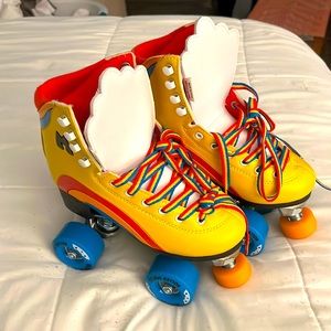 Moxi Rainbow Riders Skates NEW